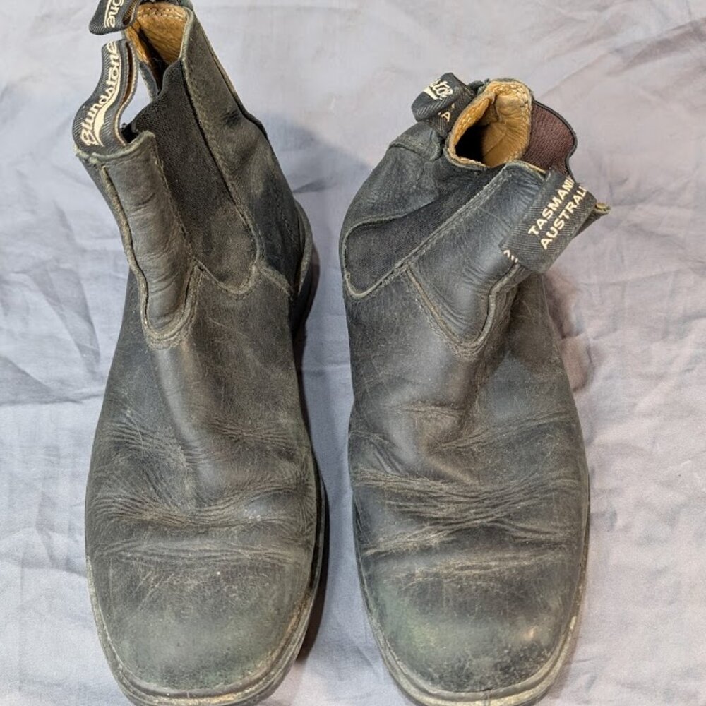 Blundstone Black Leather Slip On Chelsea Boots Size 6